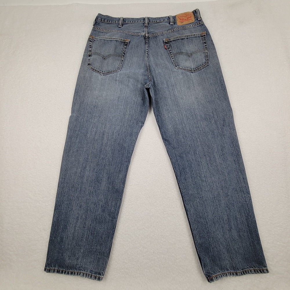 Levis 550 Relaxed Jeans Mens 40 x 32 Measures 37 x 30 Blue 100% Cotton Distress - Picture 12 of 13